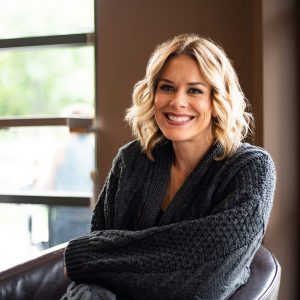 KATIE GARCES ANTI HOT MESS HOLIDAY